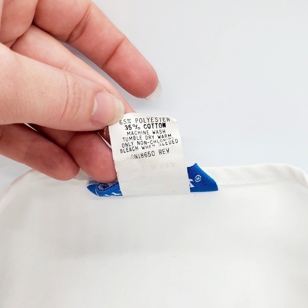 Angelica white long sleeve scrub top - Picture 6 of 6